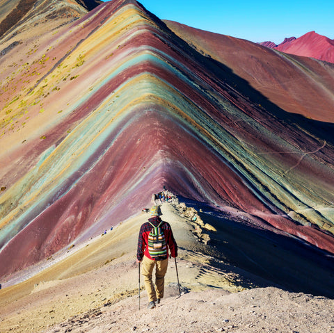 MOUNTAIN OF COLORS